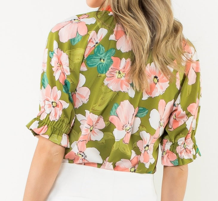 Contrast Trim Floral Half Sleeve Top