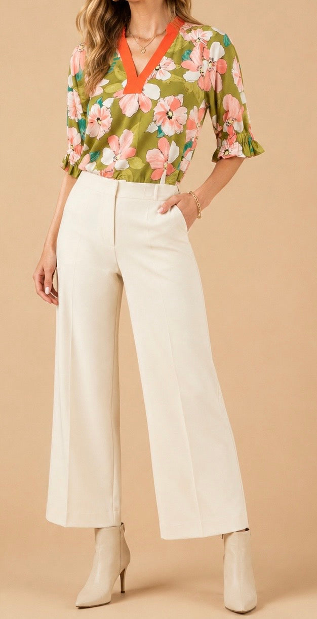 Contrast Trim Floral Half Sleeve Top