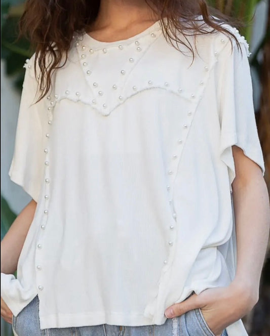 Oversize 1/2 Sleeve Pearl and Slit Detail Ribbed Top-White