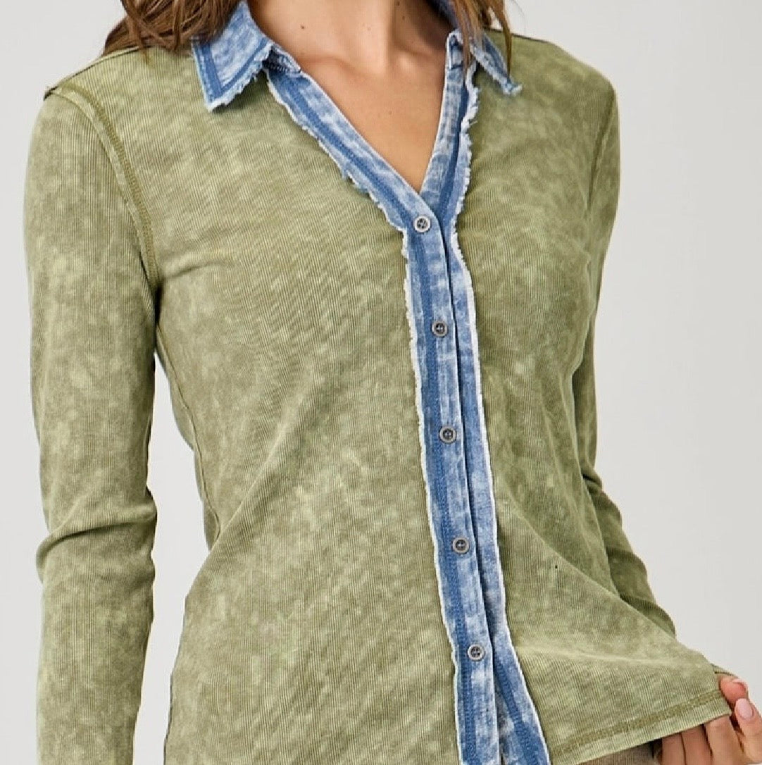 The Laurel Knit Button Up